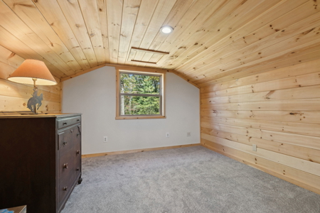 Custom-Built Homestead on Unrestricted Acreage in Fentress County - image 24