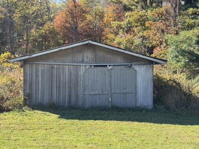 Cottage Sytle Home Located In Meadows Of Dan, Va Area - image 3