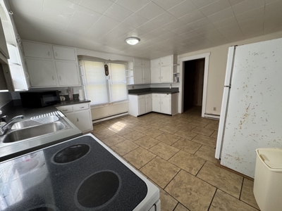 Cottage Sytle Home Located In Meadows Of Dan, Va Area - image 26