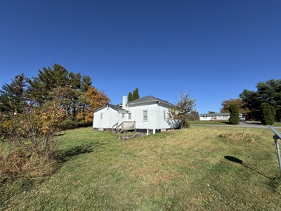 Cottage Sytle Home Located In Meadows Of Dan, Va Area - image 29