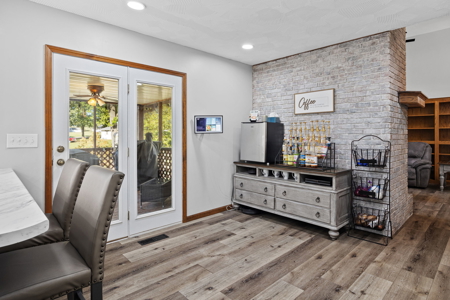 Spacious 6-Bedroom Dream Home on 1.69 Acres in Town! - image 28