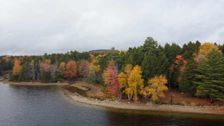 Rustic Style Maine Lakefront Camp - image 7