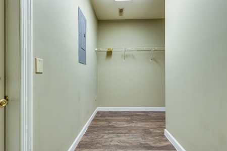 Country Home for Sale in Maury County, Tennessee - image 20