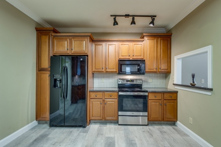 Country Home for Sale in Maury County, Tennessee - image 11