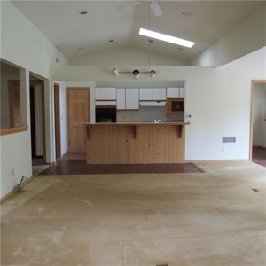 Earth-Contact Home with Country Feel in Stanberry, MO - image 12