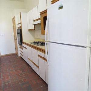 Earth-Contact Home with Country Feel in Stanberry, MO - image 6