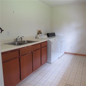 Earth-Contact Home with Country Feel in Stanberry, MO - image 21