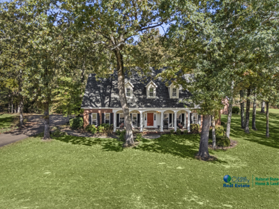 Luxury Home with Guest House on 1.6 Acres For Sale in Searcy, AR - image 45