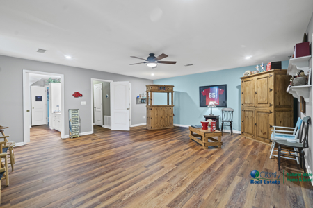 Luxury Home with Guest House on 1.6 Acres For Sale in Searcy, AR - image 29