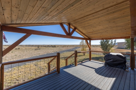 Eastern Oregon Lost Prairie Farm - image 3