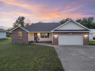 Home with Land For Sale Lamar, MO - image 40