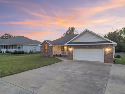 Home with Land For Sale Lamar, MO - image 41