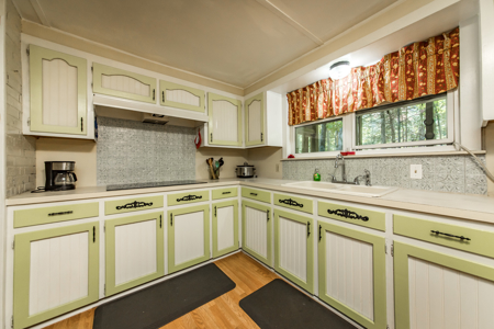 Ozarks 3 Bed/2 Bath Lake Life Retreat On A Small Acreage - image 30