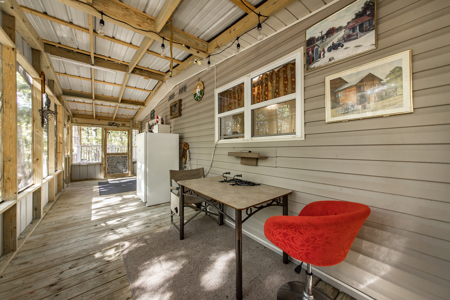 Ozarks 3 Bed/2 Bath Lake Life Retreat On A Small Acreage - image 49