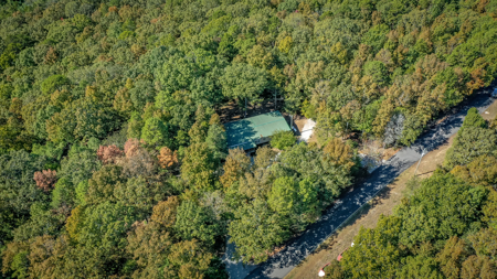 Ozarks 3 Bed/2 Bath Lake Life Retreat On A Small Acreage - image 14