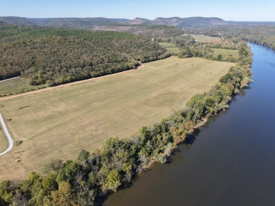 Riverfront Acreage For Sale In Arkansas Ozark Mountains - image 4