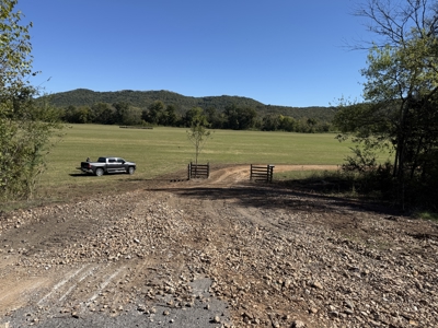 Riverfront Acreage For Sale In Arkansas Ozark Mountains - image 8