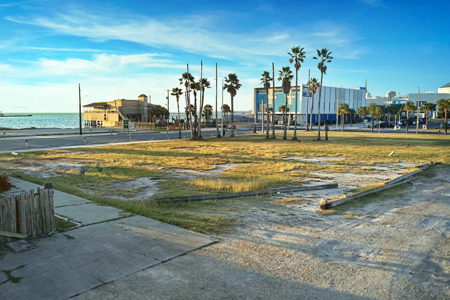 Commercial Coastal Paradise Opportunity in Corpus Christi Texas. - image 1