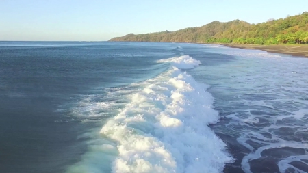 2,000m2 OCEANFRONT LAND IN CAMBUTAL - image 9
