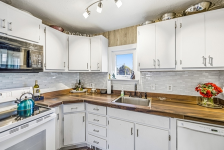 Charming Downtown Montrose Colorado Homes - Walk to Everything! - image 9