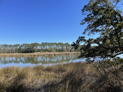 Peaceful Waterfront Living Near the Crystal Coast - 1.4 AC - image 4
