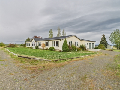 Small-Town Living in Ferdinand, ID - image 2