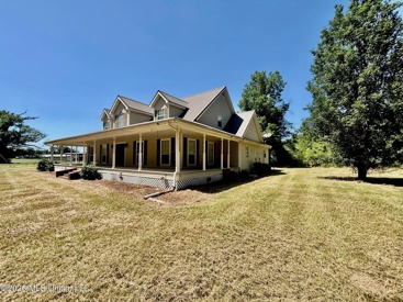 Listing 8