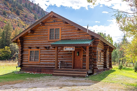 Colorado Luxury Mountain Home for Sale w/ River Frontage, Acreage - image 17