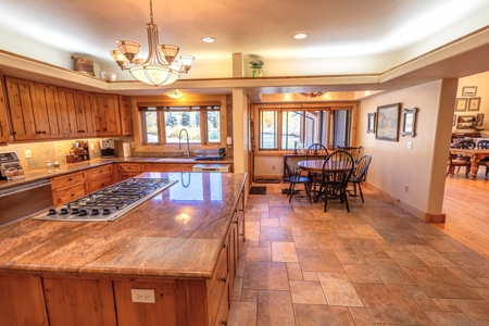 Colorado Luxury Mountain Home for Sale w/ River Frontage, Acreage - image 27