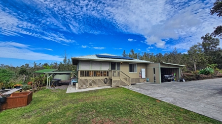 2BR/2BA Hawaii home with dog kennel business, mature landscaping - image 29