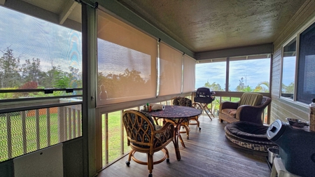 2BR/2BA Hawaii home with dog kennel business, mature landscaping - image 37