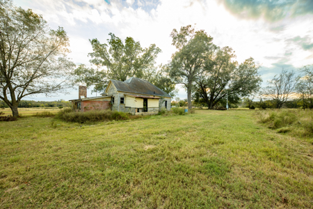 10 + Acres in Pickton Hopkins County Texas - No Restrictions - image 6