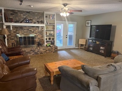 Beautiful Home with 6.6 Acres Near Millwood Lake! - image 22