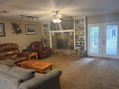 Beautiful Home with 6.6 Acres Near Millwood Lake! - image 21