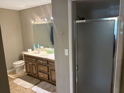 Beautiful Home with 6.6 Acres Near Millwood Lake! - image 26