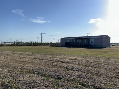 Enjoy quiet country life in this manufactured home on over a acre - image 13