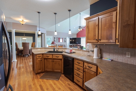 Beautiful Home for Sale in Lamar, MO, Barton County MO - image 11