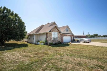 Beautiful Home for Sale in Lamar, MO, Barton County MO - image 41