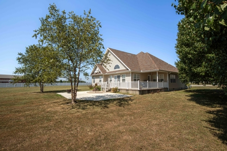 Beautiful Home for Sale in Lamar, MO, Barton County MO - image 40