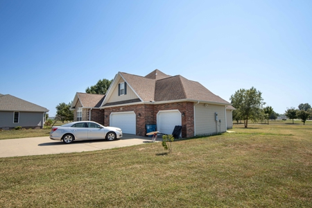 Beautiful Home for Sale in Lamar, MO, Barton County MO - image 31