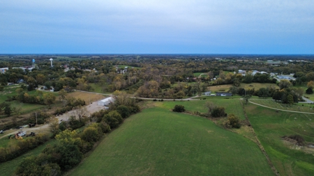 Acreage Leon Iowa-16 Acres on the Edge of Town - image 2
