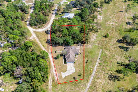 Home with a backyard golf course view - image 37