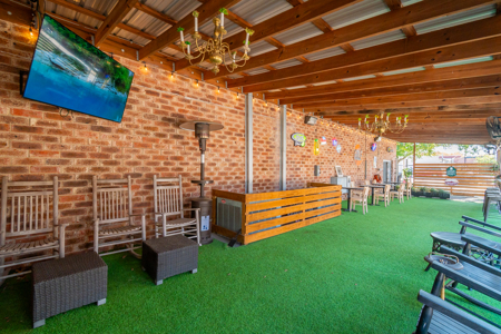 Turn-Key Music, Food Venue for Sale in Cheraw, South Carolina - image 30