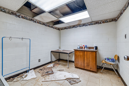 Discover a versatile commercial property with endless potential! - image 21