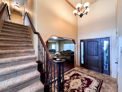 Luxury Riverfront Home on Missouri River | Fort Peck, Montana - image 34