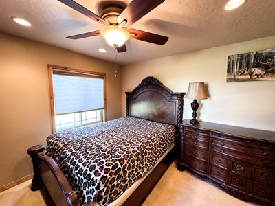Luxury Riverfront Home on Missouri River | Fort Peck, Montana - image 30