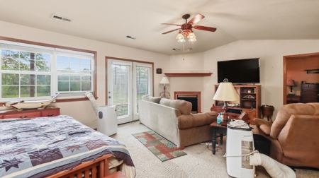 Home on Bull Shoals Lake in Protem, MO with Boat Dock Slip - image 4