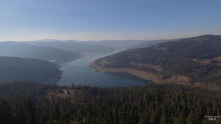 Private Wooded Retreat for Sale in Orofino, Idaho - image 1