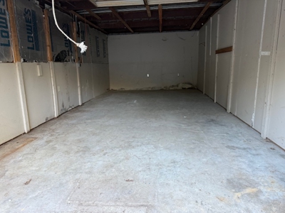 Excellent Investment Opportunity – 7-Unit Storage Building! - image 20