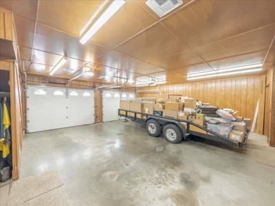 Home on 41 Acres , Country Living - Close to town - image 38